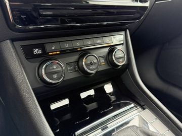 Skoda Superb III Kombi 1.4 TSI 150KM 2016 Škoda Superb Skoda Superb, zdjęcie 23