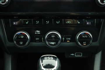 Skoda Octavia III Kombi Facelifting 1.5 TSI ACT 150KM 2019 Skoda Octavia 1.5 TSI, Salon Polska, Serwis ASO, zdjęcie 12