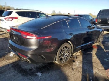 Kia Stinger 2022 Kia Stinger 2022 KIA STINGER GT1 silnik 3.3 L 3.3 Benzyna 368KM, zdjęcie 3