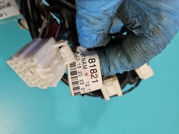 INSTALACE SVAZEK DVEŘE PŘEDNÍ PRAVÝCH SUBARU FORESTER IV SJ 81821SG500