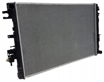 CHLADIČ NISSAN NAVARA D23 NP300 14- 2.3DCI /MT