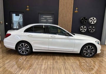 Mercedes Klasa C W205 Limuzyna 200 184KM 2017 Mercedes-Benz Klasa C 2.0 AUTOMAT SKORY 184KM LED FABRYCZNY LAKIER navi, zdjęcie 5