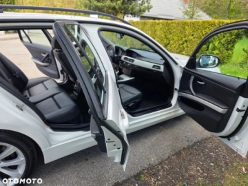 BMW Seria 3 E90-91-92-93 Touring E91 2.0 318i 143KM 2010 BMW Seria 3 BMW Seria 3 318i Edition Exclusive 2.0 Benzyna 143KM, zdjęcie 31