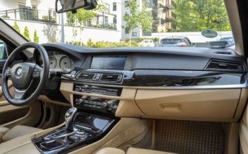 BMW Seria 5 F10-F11 Limuzyna 530d 245KM 2010 BMW Seria 5 3,0d (245KM) Automat Skory 3.0 Diesel 245KM, zdjęcie 10