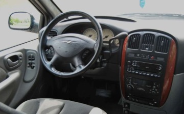 Chrysler Voyager V Grand Voyager 2.8 CRD 150KM 2005 Chrysler Voyager GWARANCJA, 2005r, 2.8 Diesel 150KM, Automat, ISOFIX, Nisk, zdjęcie 12