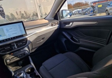 Ford Focus IV Kombi Facelifting 1.5 ECOBLUE 115KM 2024 Ford Focus SW Wiosenne Porzadki 1.5 Ecoblue 115KM Titanium X SalonPL FV23, zdjęcie 15