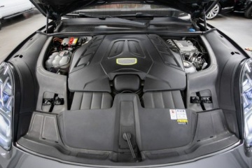 Porsche Cayenne III SUV Plug-In 4.0 V8 Turbo 680KM 2021 Porsche Cayenne Turbo Turbo S E-Hybrid 680KM, zdjęcie 17