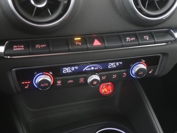 Audi A3 8V Hatchback 3d 1.4 TFSI 125KM 2015 Audi A3 1.4 TFSI, Salon Polska, Skóra, Navi, zdjęcie 11