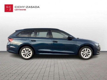 Skoda Octavia IV Kombi 2.0 TDI 150KM 2021 Skoda Octavia 2.0TDI150KM Ambition Tempomat GrzanaSzyba KeyLess Kamera Sal, zdjęcie 5