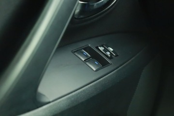 Toyota Avensis III Sedan Facelifting 2015 1.6 Valvematic 132KM 2017 Toyota Avensis 1.6 Valvematic, Salon Polska, zdjęcie 14