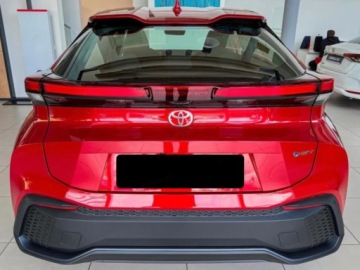 Toyota C-HR II SUV 1.8 Hybrid 140KM 2025 Od ręki - Comfort 1.8 Hybrid 140KM | Tempomat adaptacyjny!, zdjęcie 3