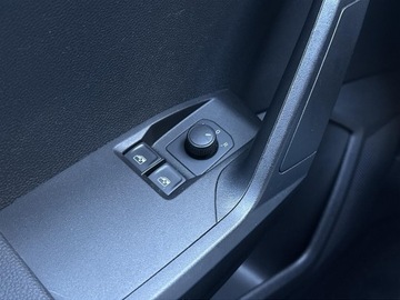 Seat Ibiza V Hatchback 5d 1.0 TSI 95KM 2021 Seat Ibiza Seat Ibiza 1.0TSI 95KM Style l Salon Po, zdjęcie 15