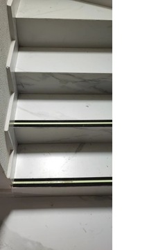 TAŚMA ANTYPOŚLIZGOWA z paskiem 3m NA SCHODY świecąca fluorescencyjna