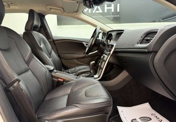 Volvo V40 II Cross Country D3 150KM 2014 Volvo V40 Ocean Race Klima Nawi Alu Zamiana Gwarancja Raty 2.0 Diesel 150KM, zdjęcie 16