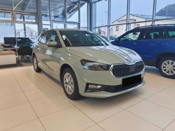 Skoda Fabia IV 2026 SKODA Fabia Drive 1.0 TSI DSG Hatchback 115KM 2026, zdjęcie 2