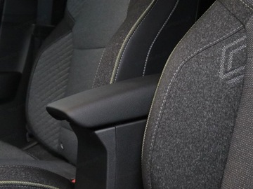 Renault Captur II 2025 Od ręki - Techno 1.3 TCe 160KM /Pakiet Winter, Parking360 + Navigation, zdjęcie 4