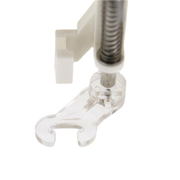 Открытая вышивальная лапка для машины LUcznik Janome.