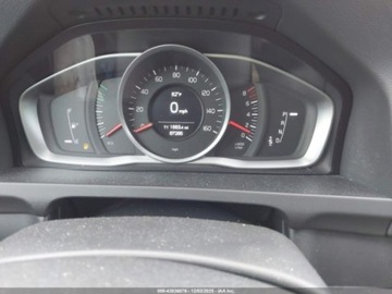 Volvo S60 II 2017 Volvo S60 2017 r., 2,0L T5 DYNAMIC 2.0 Benzyna 240KM, zdjęcie 4