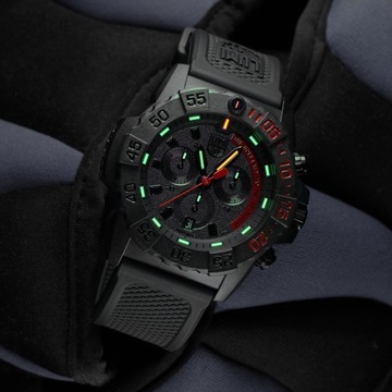 Luminox Analogowy zegarek dla dorosłych Unisex