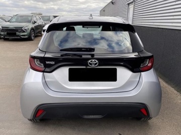 Toyota Yaris IV Hatchback Facelifting 1.5 Hybrid Dynamic Force 116KM 2025 Comfort 1.5 Hybrid 116KM | Tempomat adaptacyjny!, zdjęcie 3