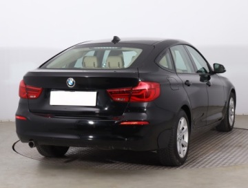 BMW Seria 3 F30-F31-F34 Gran Turismo Facelifting 2.0 318d 150KM 2019 BMW 3GT 318d GT, Salon Polska, Automat, VAT 23%, zdjęcie 4