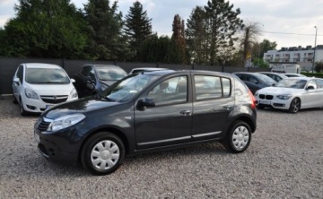 Dacia Sandero I Hatchback 5d 1.6 MPI 84KM 2012 Dacia Sandero 1.6 Benzyna Klimatyzacja Cz. parkowania 1.6 Benzyna 85KM, zdjęcie 2