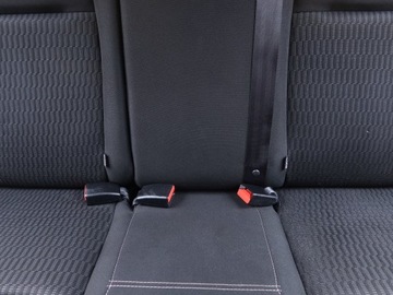 Peugeot 208 I Hatchback 5d Facelifting 1.2 PureTech 82KM 2016 Peugeot 208 1.2 PureTech, Salon Polska, zdjęcie 9