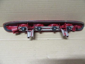 PEUGEOT 208 I TŘETÍ SVĚTLO STOP