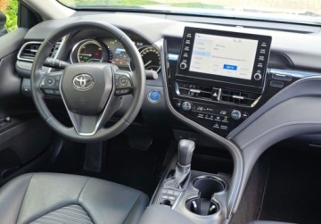 Toyota Camry IX Sedan 2.5 Hybrid Dynamic Force 218KM 2024 Toyota Camry Toyota Camry 2.5 Hybrid Prestige CVT Fv23 Kinto Leasing, zdjęcie 23