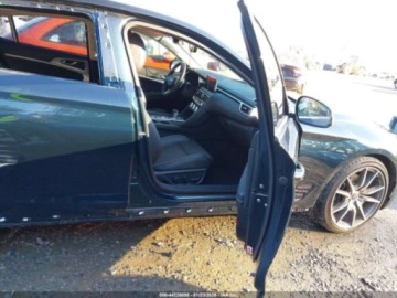  Genesis G70 2022 2.0 Benzyna 252KM, zdjęcie 9