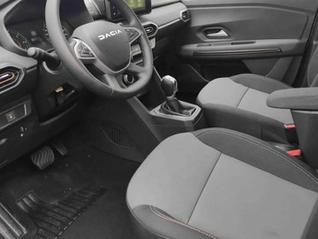 Dacia Sandero III Hatchback 5d 1.0 TCe 90KM 2025 Od ręki - Stepway Extreme aut 1.0 TCe 90KM / Pakiet Komfort Premium, zdjęcie 5
