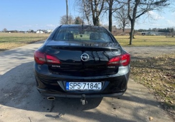 Opel Astra J GTC 1.4 Turbo ECOTEC 140KM 2013 Opel Astra Niski przebieg, zadbany, 1.4 turbo 140 koni 1.4 Benzyna 140KM, zdjęcie 5