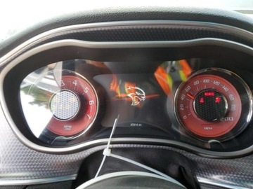 Dodge Challenger III 2016 Dodge Challenger 2016 SRT HellCat 6.2 Benzyna 707KM, zdjęcie 9