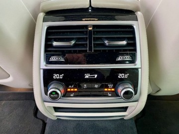 BMW Seria 7 G11-G12 Sedan 750d 400KM 2017 BMW 750 SALON PL / X-Drive / VOLL / 400 KM / M, zdjęcie 13