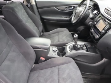 Nissan X-Trail III Terenowy 1.6 dCi 130KM 2016 Nissan X-Trail 1.6 dCi, Salon Polska, 4X4, Navi, zdjęcie 8