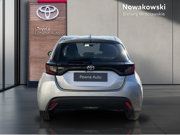 Toyota Yaris IV Hatchback 1.5 Dynamic Force 125KM 2022 Toyota Yaris 1,5-Dual-VVT-iE IV (2020-) 1,5-Dual-V, zdjęcie 4