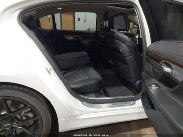 BMW Seria 7 G11-G12 2020 BMW Seria 7 740i xDrive 2020 3.0l 3.0 Benzyna 335KM, zdjęcie 12