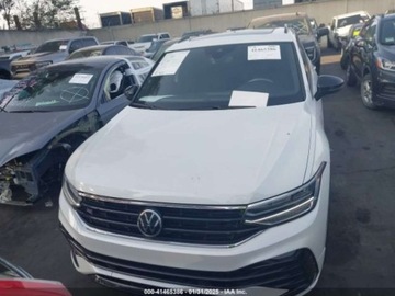 Volkswagen Tiguan III 2024 Volkswagen Tiguan 2024, 2.0L, SE R-LINE BLACK 2.0 Benzyna 184KM, zdjęcie 1