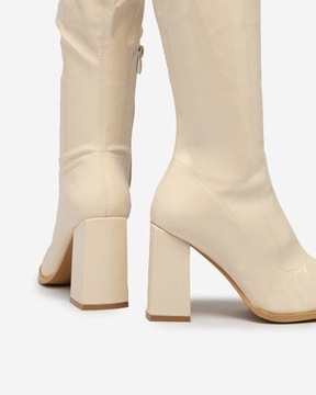 БЕЖЕВЫЕ ЖЕНСКИЕ БОТИНКИ LAESSCO 39