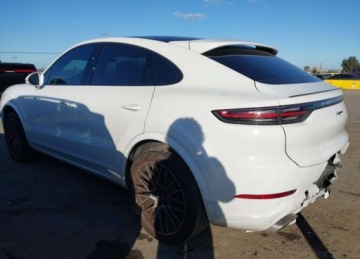 Porsche Cayenne III SUV 3.0 340KM 2021 Porsche Cayenne 2021r., Coupe, 3L, od ubezpieczalni 3.0 Benzyna 340KM, zdjęcie 2