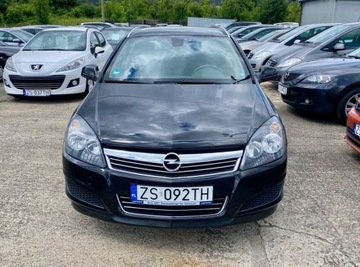Opel Astra H Kombi 1.4 TWINPORT ecoFLEX 90KM 2010 Opel Astra Edition 111 Jahre 1.4 Benzyna 90KM, zdjęcie 2