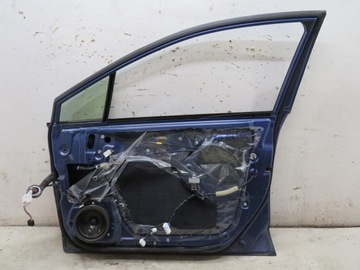 DVEŘE PRAVÉ PŘEDNÍ J8U SUBARU XV