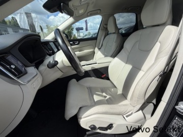 Volvo XC60 II 2022 Volvo XC 60 XC60 B4 D AWD Inscription, Pakiet clim, zdjęcie 9