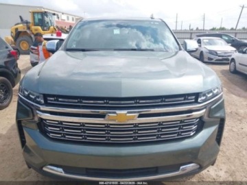 Chevrolet Suburban GMT900 2023 Chevrolet Suburban 2023r., 5.3L 5.3 Benzyna 355KM, zdjęcie 4