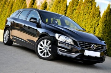 Volvo V60 I Kombi Facelifting 2.0 D3 136KM 2014 Volvo V60 2.0 D3 5-Cylindrów Lift Digital Led, zdjęcie 1