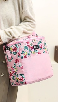 ИЗОЛИРОВАННЫЙ ЛАНЧ-БОКС РОЗОВЫЙ С ЦВЕТАМИ 6л