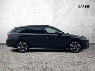 Skoda Octavia IV Kombi 2.0 TDI SCR 200KM 2022 Skoda Octavia 2.0TDI 200KM 4X4 RS DSG l Panorama,, zdjęcie 3