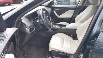 Jaguar F-Pace SUV 2.0 i4D 180KM 2017 Jaguar F-Pace 2.0D AWD 4X4, zdjęcie 9
