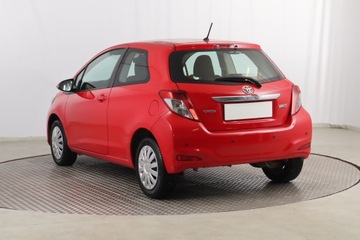 Toyota Yaris III Hatchback 5d 1.0 VVT-i 69KM 2013 Toyota Yaris 1.0 VVT-i, Salon Polska, Klima, zdjęcie 3