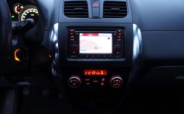 Suzuki SX4 I Hatchback Facelifting 2.0 DDiS 135KM 2012 Suzuki SX4 Zarejestrowany Navi Klimatronik 4x4 Tempomat Keyless Go 2.0, zdjęcie 20